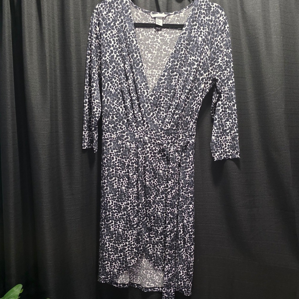 HM Womens Faux Wrap Dress Black White Pebble Print 3/4 Sleeve‎ Size M V-Neck